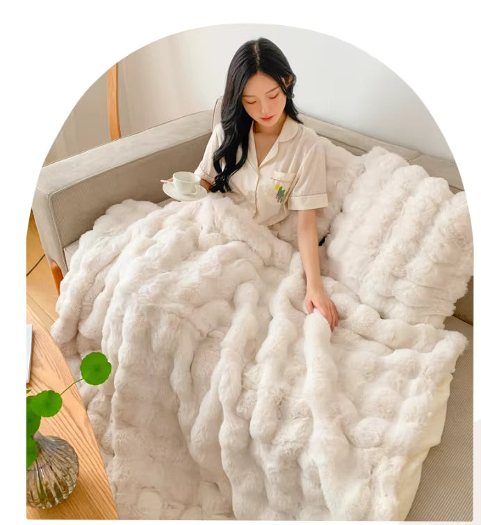 Snowfall Luxe Blanket
